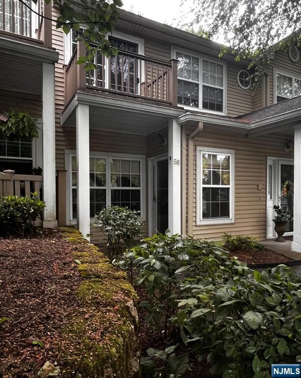Property Photo:  58 Leonard Terrace  NJ 07068 