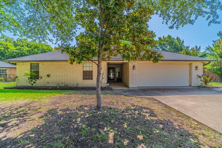 Property Photo:  1314 Scio Drive  TX 75116 