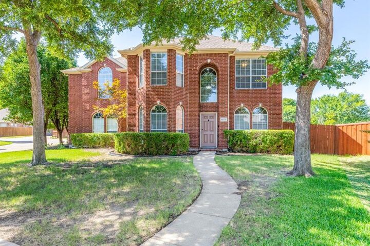 Property Photo:  11331 Waterford Lane  TX 75035 