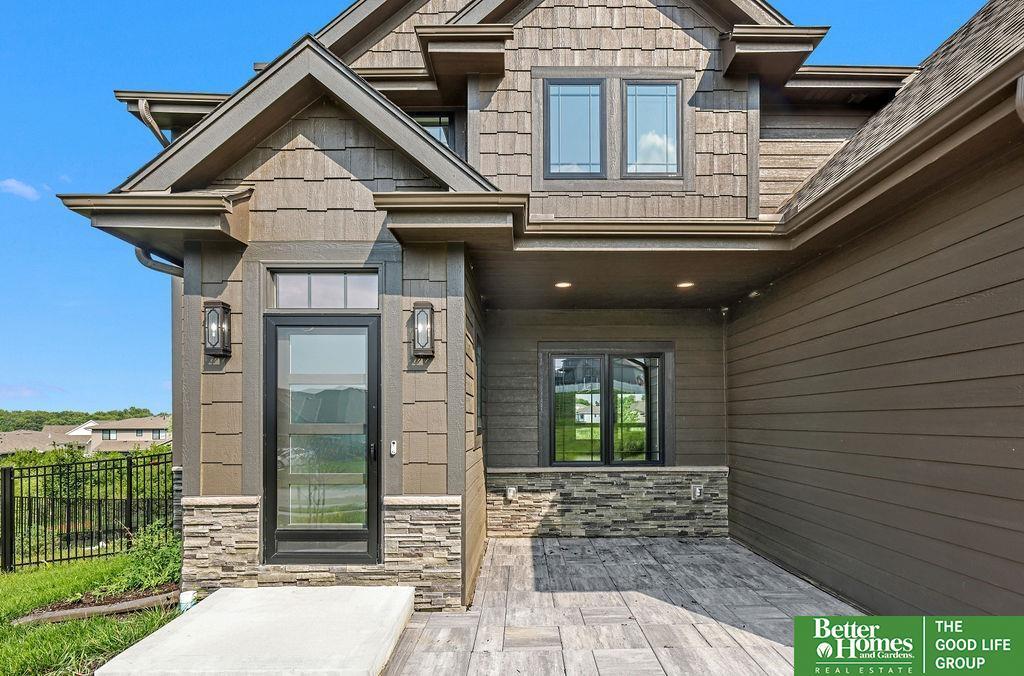 Property Photo:  9929 S 103 Avenue Circle  NE 68046 
