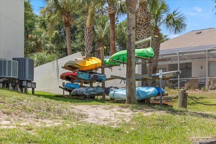 Property Photo:  7285 Majestic Blvd  FL 32566 
