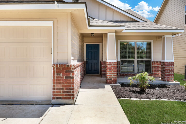 Property Photo:  7154 Azalea  TX 78218 