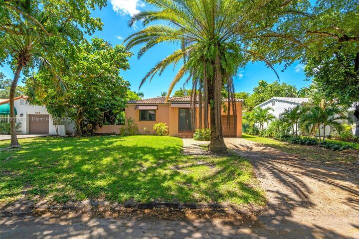 448 Cadagua Ave  Coral Gables FL 33146 photo