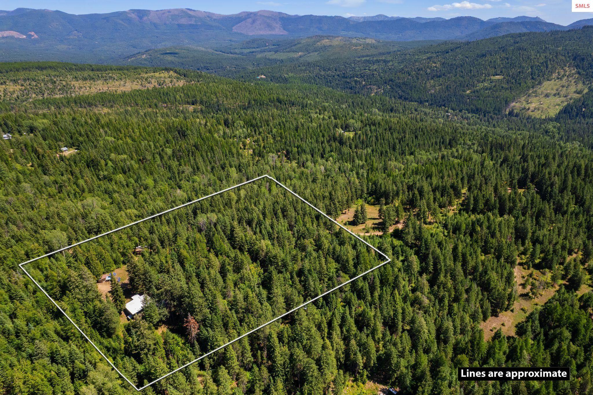 Property Photo: 2494 Gold Creek Rdg Rd ID 83864