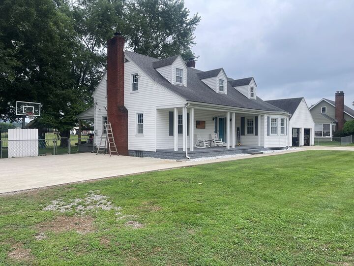 Property Photo:  392 Zane Road  OH 45601 