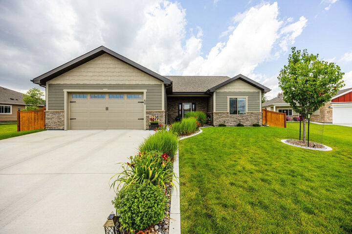 Property Photo:  40 Sunrise Lane  WY 82801 