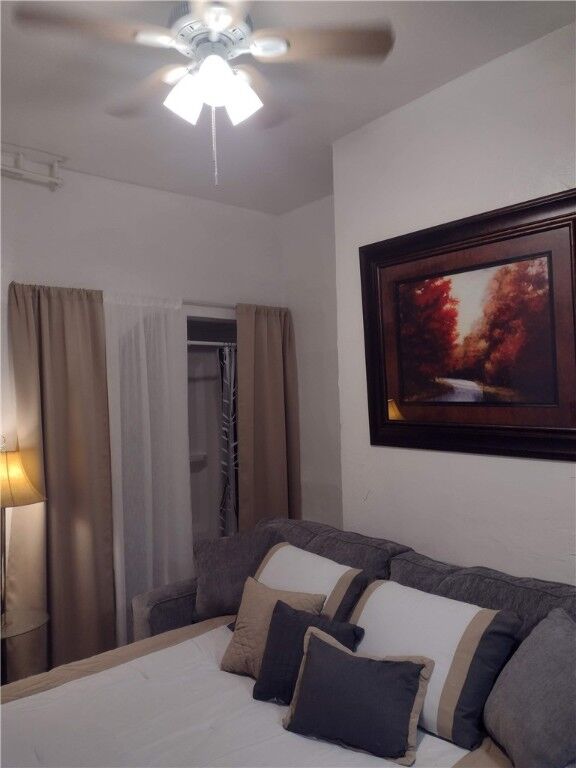 Property Photo:  5365 Hillcrest St  PA 15224 