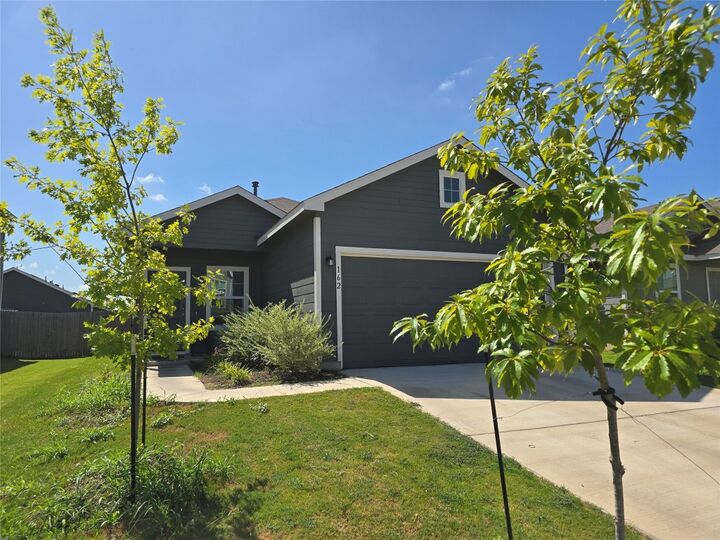 Property Photo: 162 Gabbro Gardens TX 78656