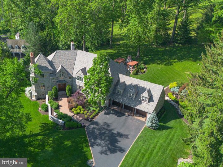 Property Photo:  1412 Mount Pleasant Road  PA 19085 