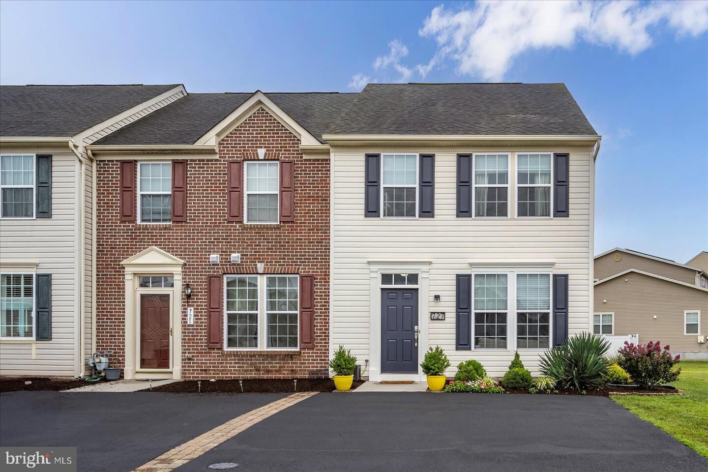 Property Photo: 727 Wye Oak Drive MD 21826