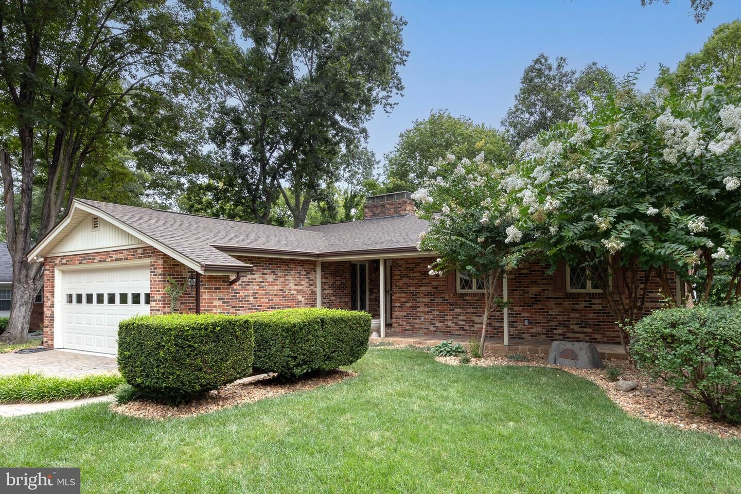 Property Photo:  120 Armstrong Place  VA 22602 