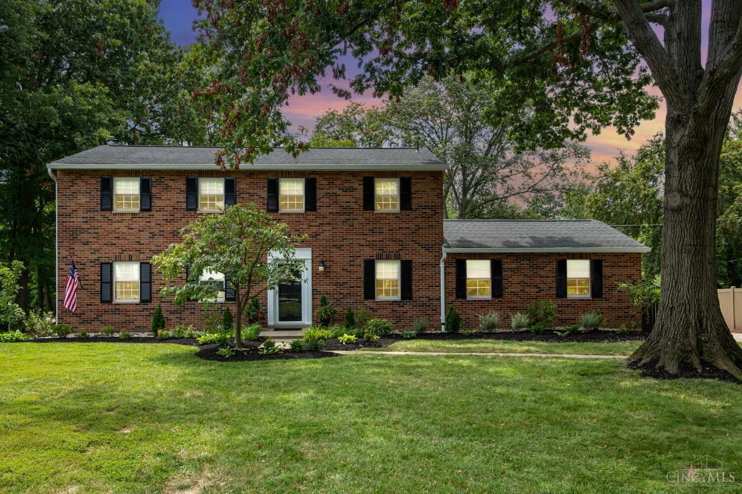 Property Photo: 7849 Woody Hollow Drive OH 45241