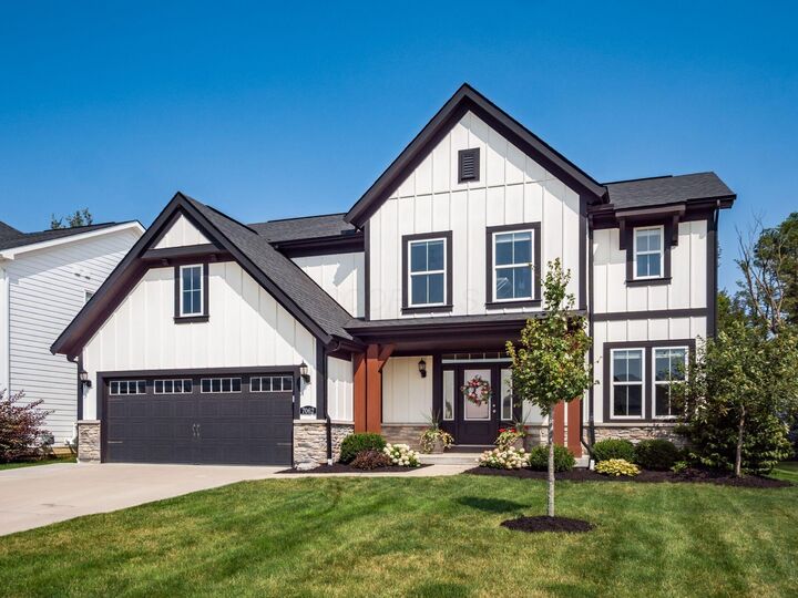 Property Photo:  7062 Scarlet Oak Drive  OH 43026 