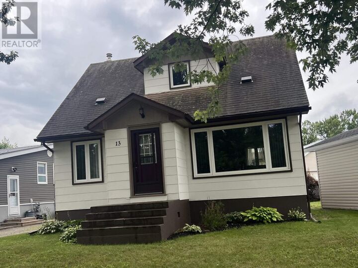 13 Spruce Rd  Atikokan ON P0T 1C0 photo