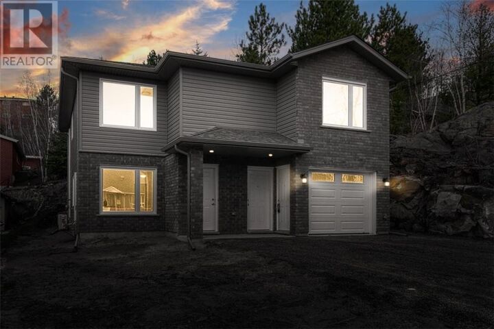 Property Photo:  115 Parkwood Street  ON P3A 0C4 