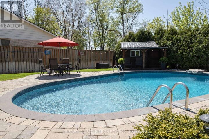 Property Photo: 218 Riverview Drive ON N7G 2G3