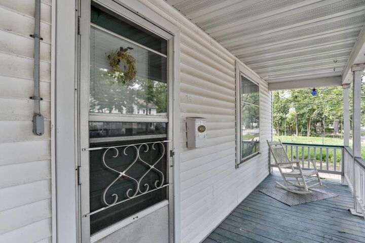 Property Photo: 729 Jefferson Street WI 54403
