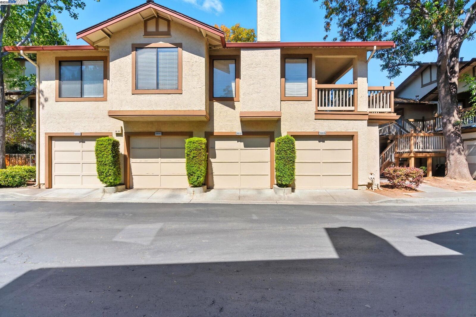 Property Photo: 38697 Huntington Cir CA 94536