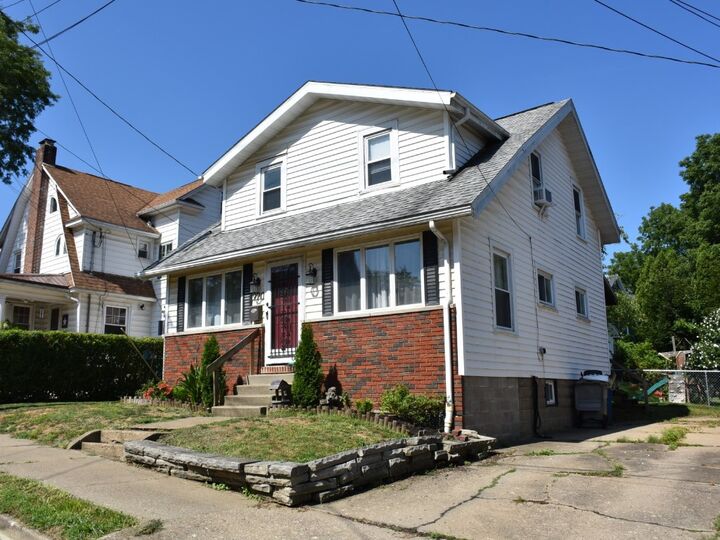 Property Photo:  970 S Morgan Street  PA 16335 