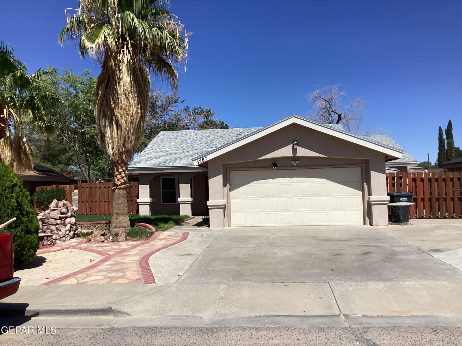 Property Photo: 5787 Crest Drive NM 88008
