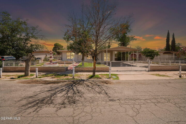 244 Link Drive  El Paso TX 79907 photo