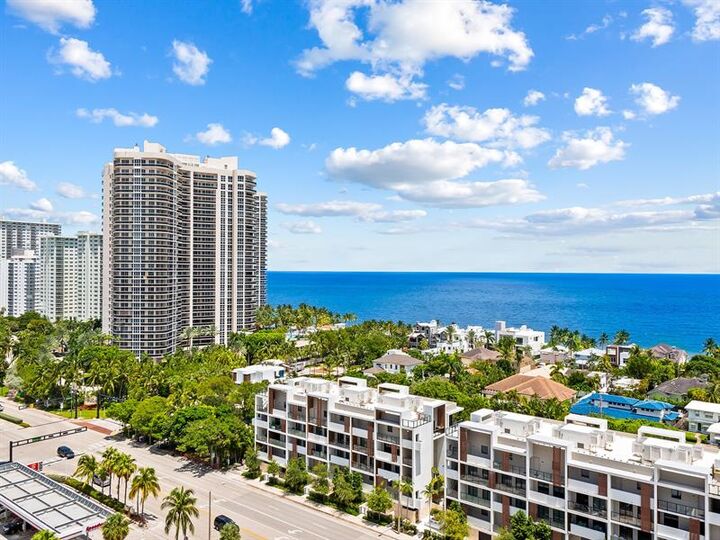 Property Photo: 3015 N Ocean Blvd 16D FL 33308