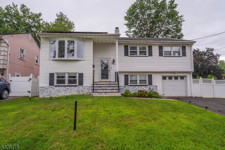881 Garden St  Union Twp. NJ 07083 photo