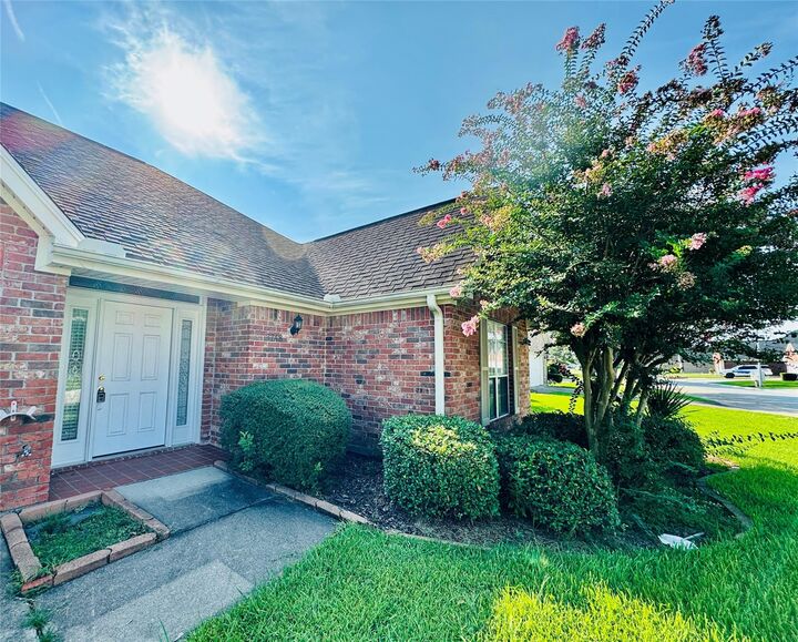 Property Photo: 7748 Golfhill Drive TX 77642