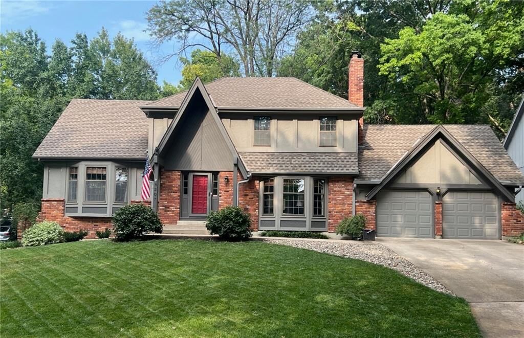 Property Photo:  8207 Rosehill Road  KS 66215 