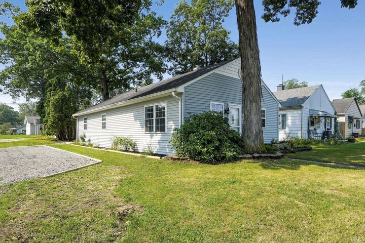 Property Photo: 2334 Vance Avenue IN 46805