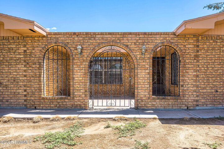 Property Photo: 991 Hill Street NM 88021