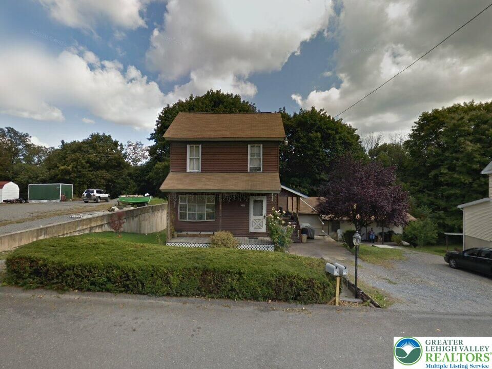 Property Photo: 485 S Walnut Street PA 18080