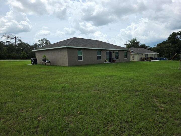 Property Photo: 15680 SW 37th Terrace Road FL 34473
