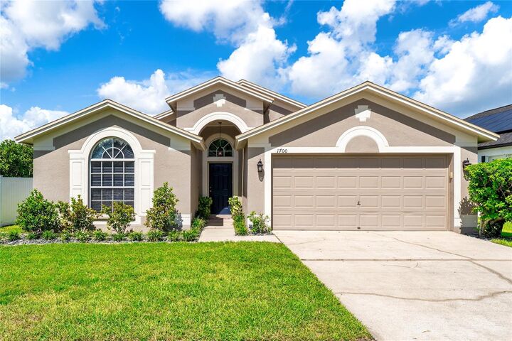 1700 Leybourne Loop Loop  Wesley Chapel FL 33543 photo