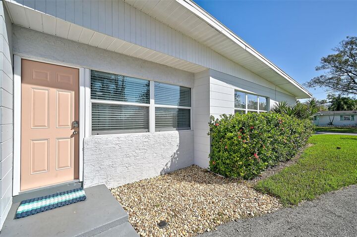 Property Photo: 1514 32nd Street W FL 34205