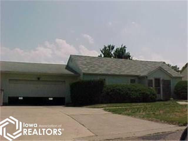 Property Photo: 3024 Avenue I IA 52627