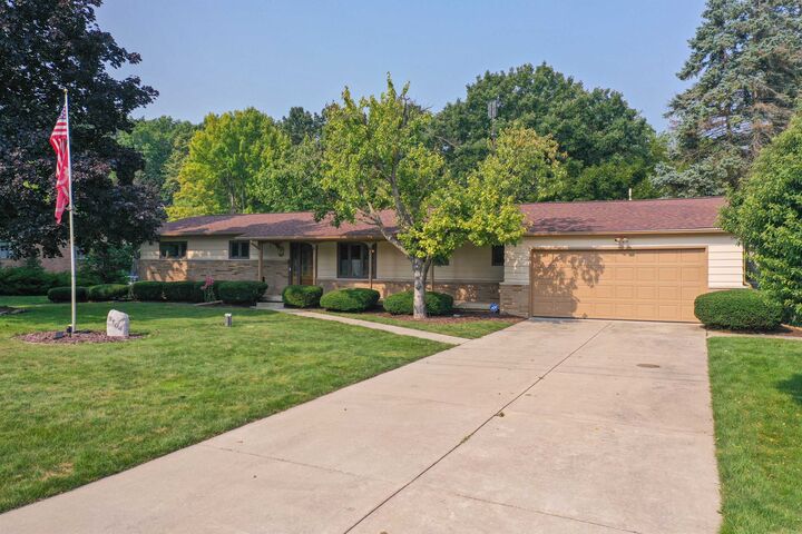 Property Photo: 9104 Del Rio Drive MI 48439