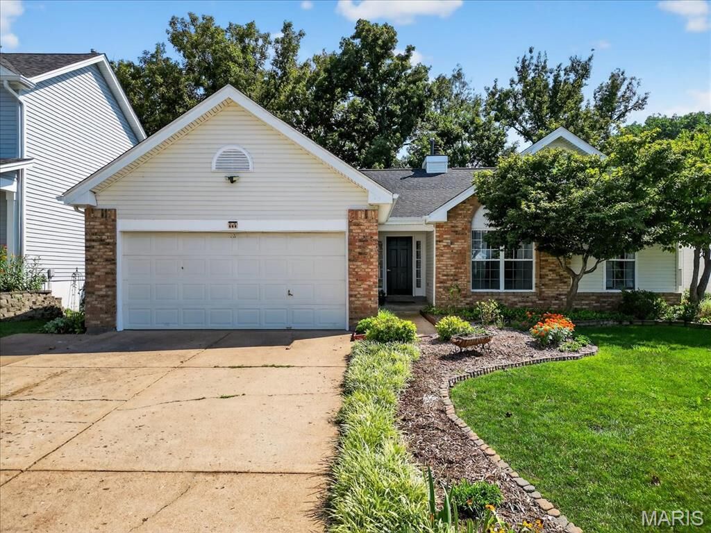 Property Photo:  444 Bethany Court  MO 63088 