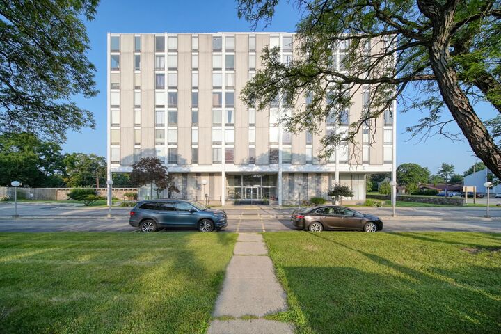 Property Photo: 715 W Michigan Avenue MI 49201