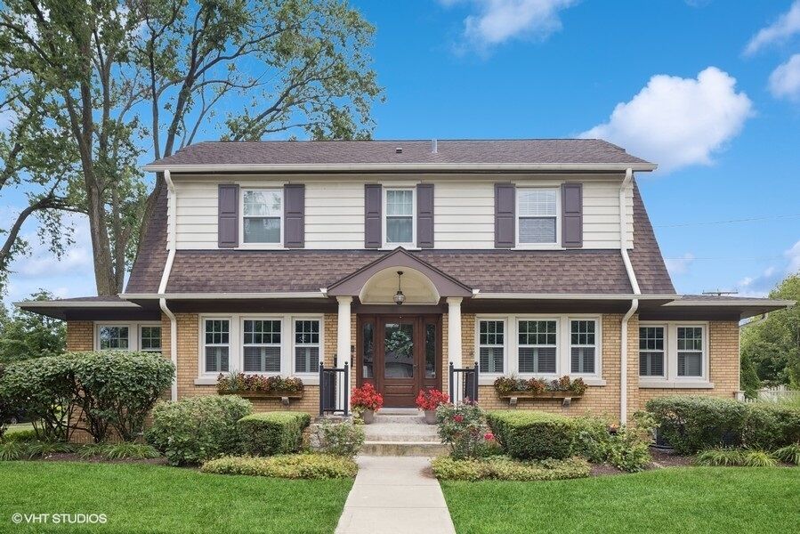 Property Photo: 4100 Franklin Avenue IL 60558