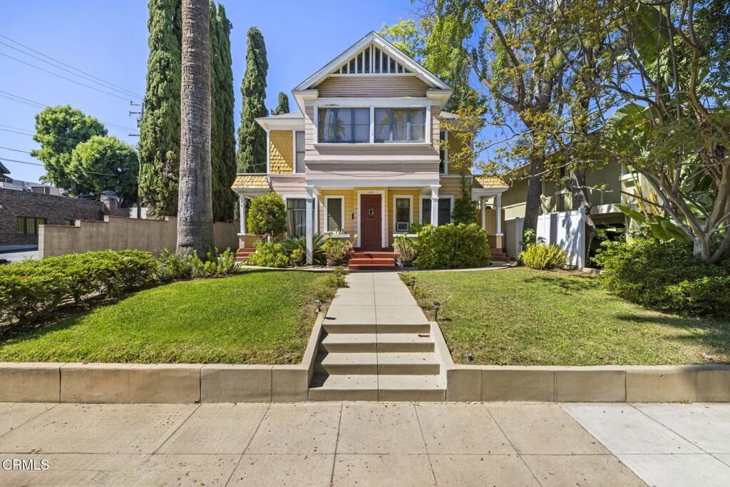 Property Photo:  1416 Oak Street  CA 91030 
