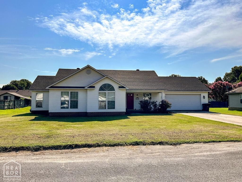 Property Photo:  104 Janis Drive  AR 72417 