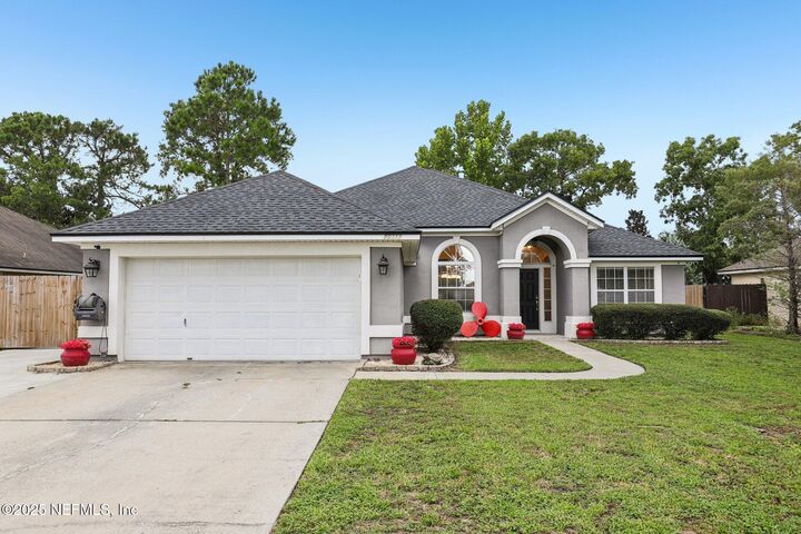 Property Photo: 86311 Sand Hickory Trail FL 32097