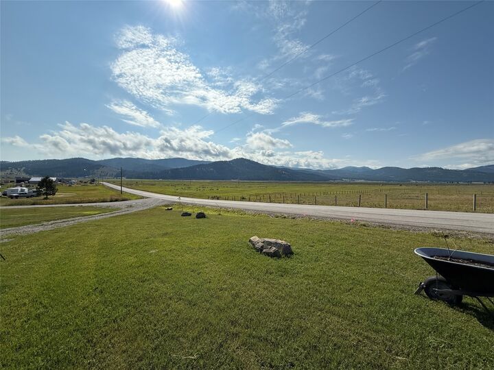 Property Photo: 155 Vonderheide Lane MT 59901
