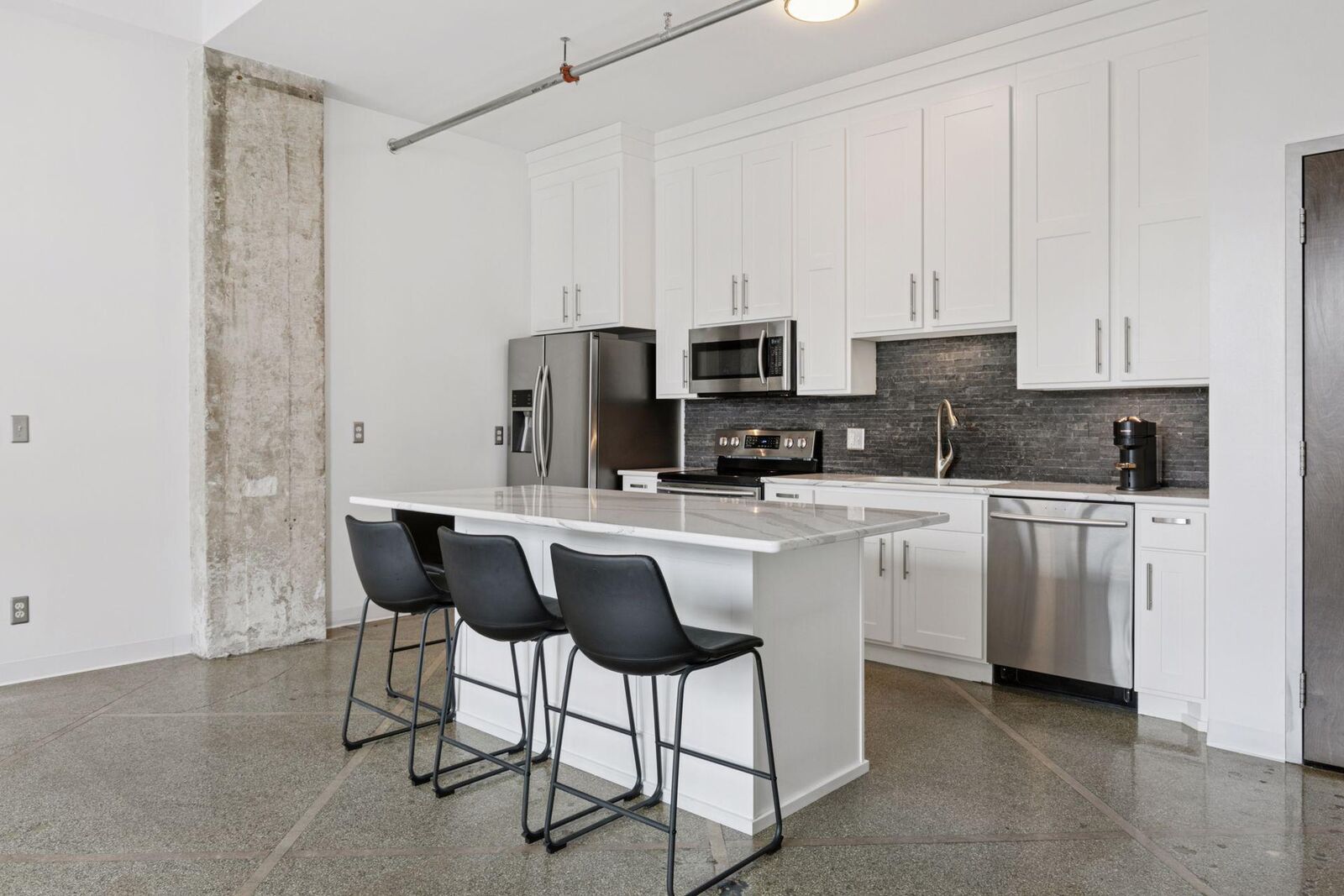 Property Photo: 350 Saint Peter Street 908 MN 55102