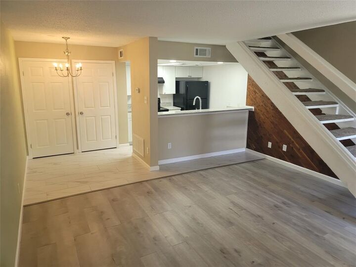 Photo de la propriété: 4616 Country Creek Drive 1176 TX 75236