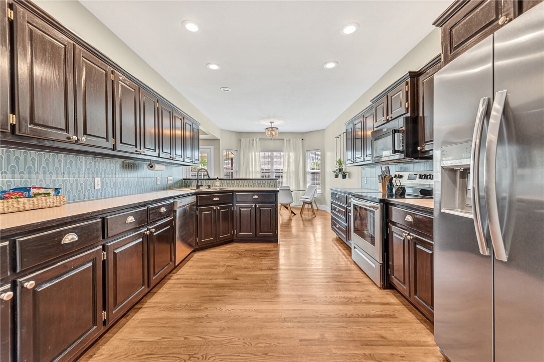 Property Photo: 3203 NW Alberta Street AR 72712