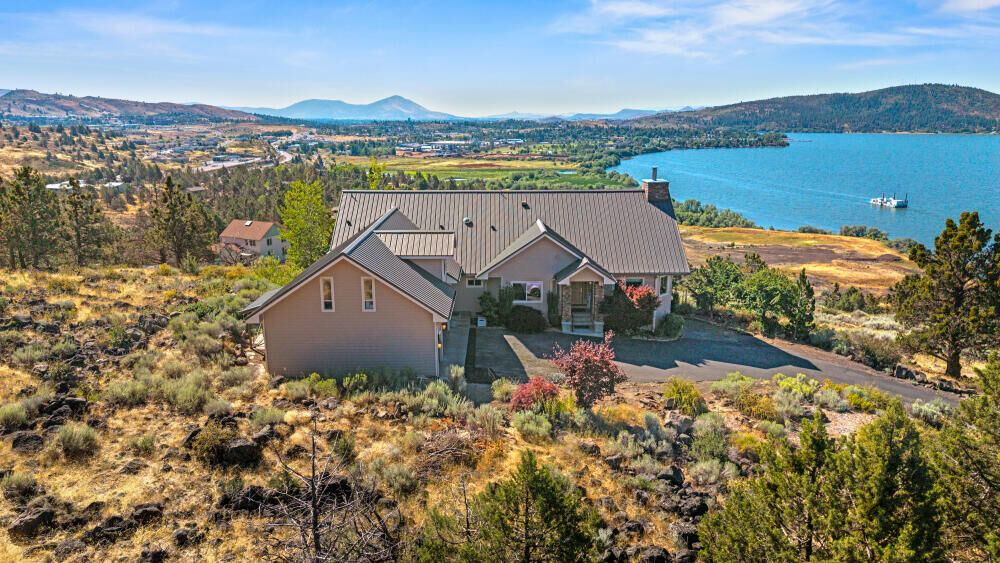 Property Photo:  4865 Sunset Ridge Road  OR 97601 