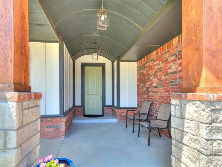 Property Photo: 19533 Millstone Crossing Drive OK 73012