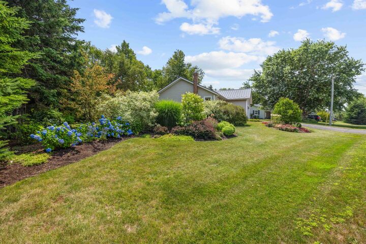 37 Highview Road  Summerside PE C1N 4J9 photo